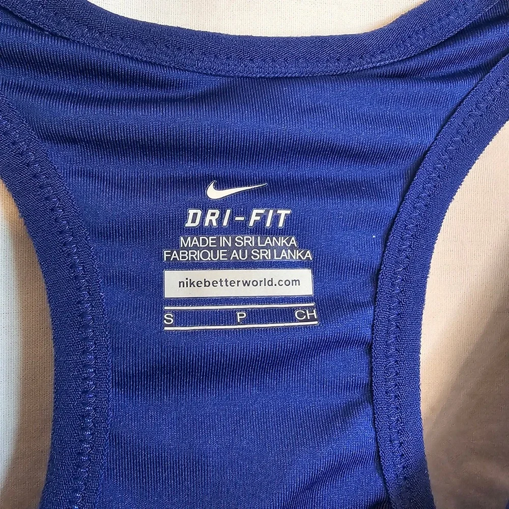 Nike Small Dri-FIT 2-in-1 Training Tank Top with Built-in Sports Bra Turquoise